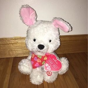 NWT Hallmark Valentine’s Day Singing I Love You Pup Plush